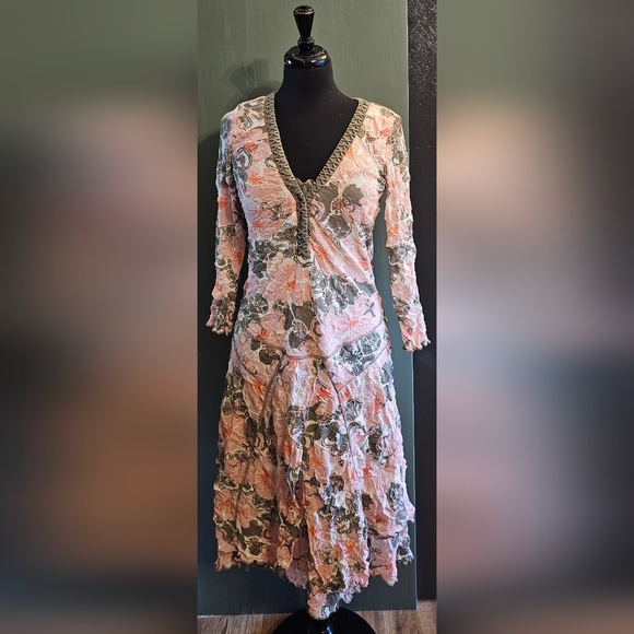 Sandwich Dresses & Skirts - Sandwich Dress